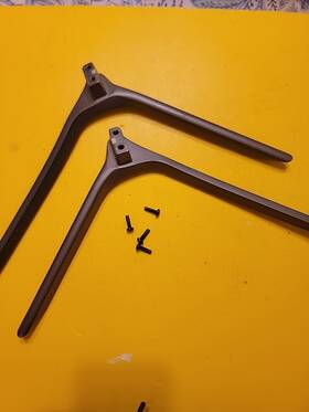 Rsag6.121.2146 Hisense 75u7h 75u7g Stand Legs With Screws