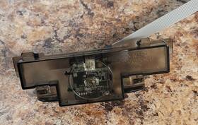 Rsag7.820.12423 Hisense Rsag7.820.12423/roh 55a7n Ir Sensor / Button Board
