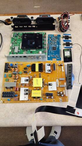 715g7507-m02-000-005y Insignia 686754057158 Board Kit 715g7374-p01-000-002h