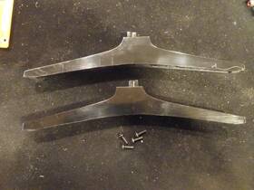 Ns-43d420na20 Insignia 8130204339/8130204340 Tv Stand Legs With Screws