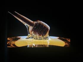 Oled65g4sub Lg G4 Oled Tv- 65 Inch - Light Usage No Burn In