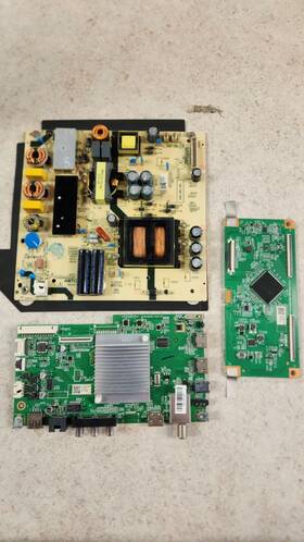 M22177-mt Onn Roku Tvboard Set