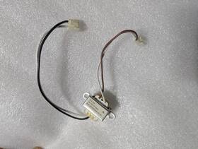 Et28 Radioshack Small Power Transformer 450ma 120v 60hz 8v 250ma 2 Holes For Mounting