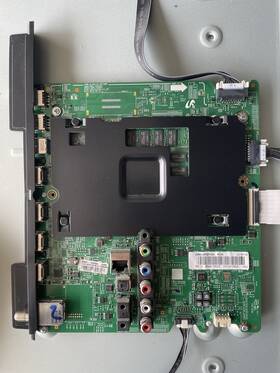 B97-10836a Samsung 65 Inch Curved Video Board