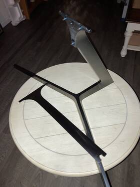 Bn61-14711a Samsung Bn6114711a Un65mu9000 Tv Stand L6fo-a1 Bn61-14711a Samsung Bn6114711a Un65mu9000 Tv Stand L6fo-a1