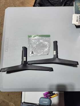 Un65nu6900fxza Samsung Bn96-46884a 65in Tv Model # Stands Left And Rt Side