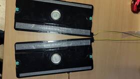 Bn96-49497a Samsung Tv Speaker Set Qn85qe1caf 1 Pair Out Of New