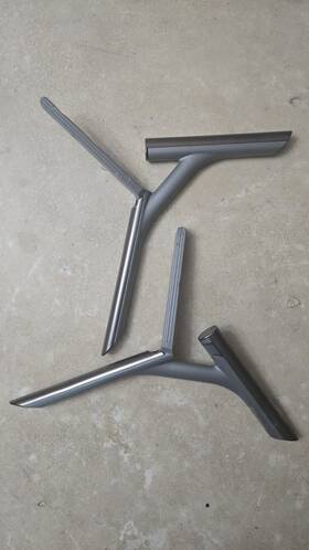 Bn96-45993d Samsung Bn9645993d Tv Legs Stand Qn82q6 Qn82nu8000 Bn96-45991d