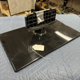 Un65h6203 Samsung Pedestal Stand Complete With Screws