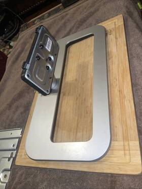 90.75q28.b07g Vizio M501d-a2r Stand Base Neck And Screws Included