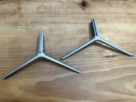 X20t8379012 Vizio P55-f1 Stand Base Legs Oem Pair X20t8379dc - Silver