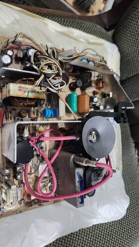 Zenith 9-823-1 Board Has Flyback 95-4134 Used In Various Models