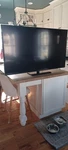 Vizio V-series V405-H19 60" Led Flat Screen Tv 1080P Black Used. Fixed Price $250.00.